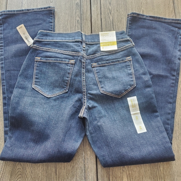 Old Navy Denim - Nwt old navy famous jeans mid rise curvy boot cut